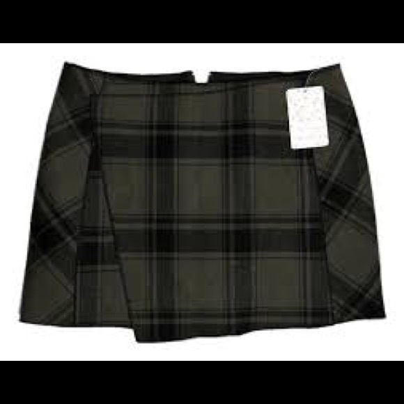 free people green and black plaid mini skirt - Picture 3 of 4